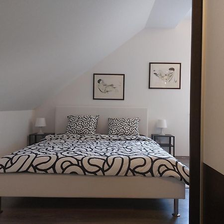 Apartment Cedar Zagreb Airport - Velika Gorica Scitarjevo Exteriör bild