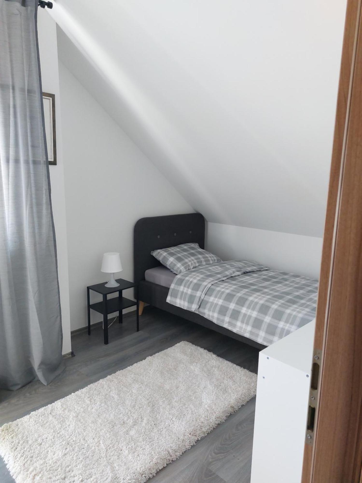 Apartment Cedar Zagreb Airport - Velika Gorica Scitarjevo Exteriör bild