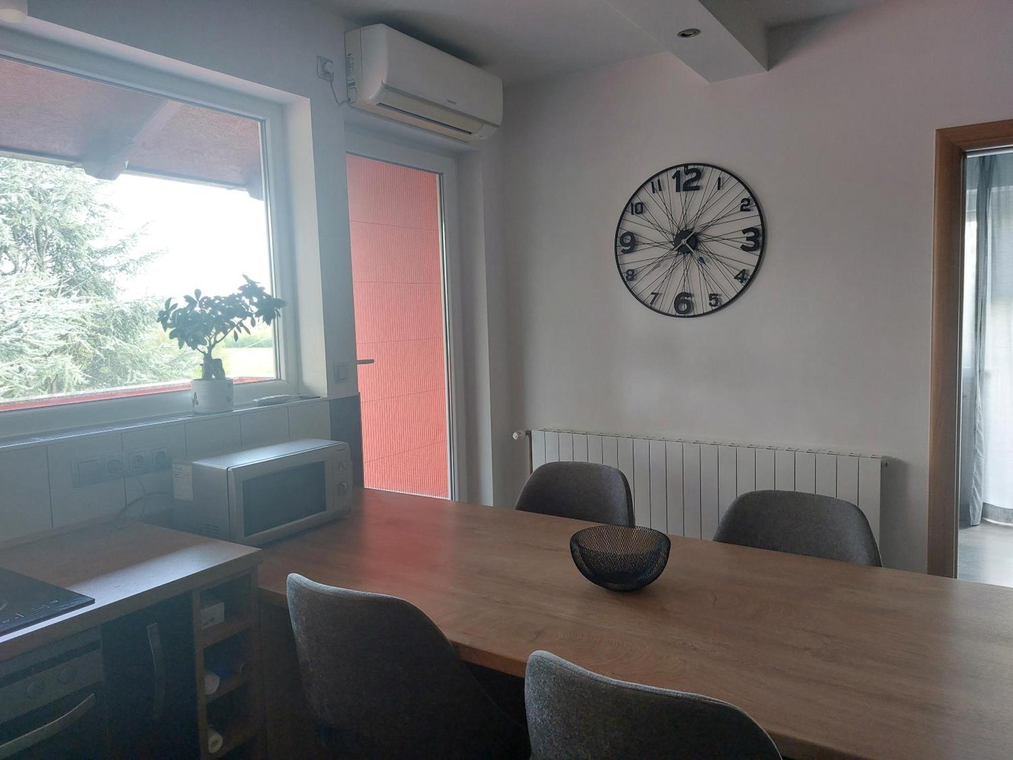 Apartment Cedar Zagreb Airport - Velika Gorica Scitarjevo Exteriör bild