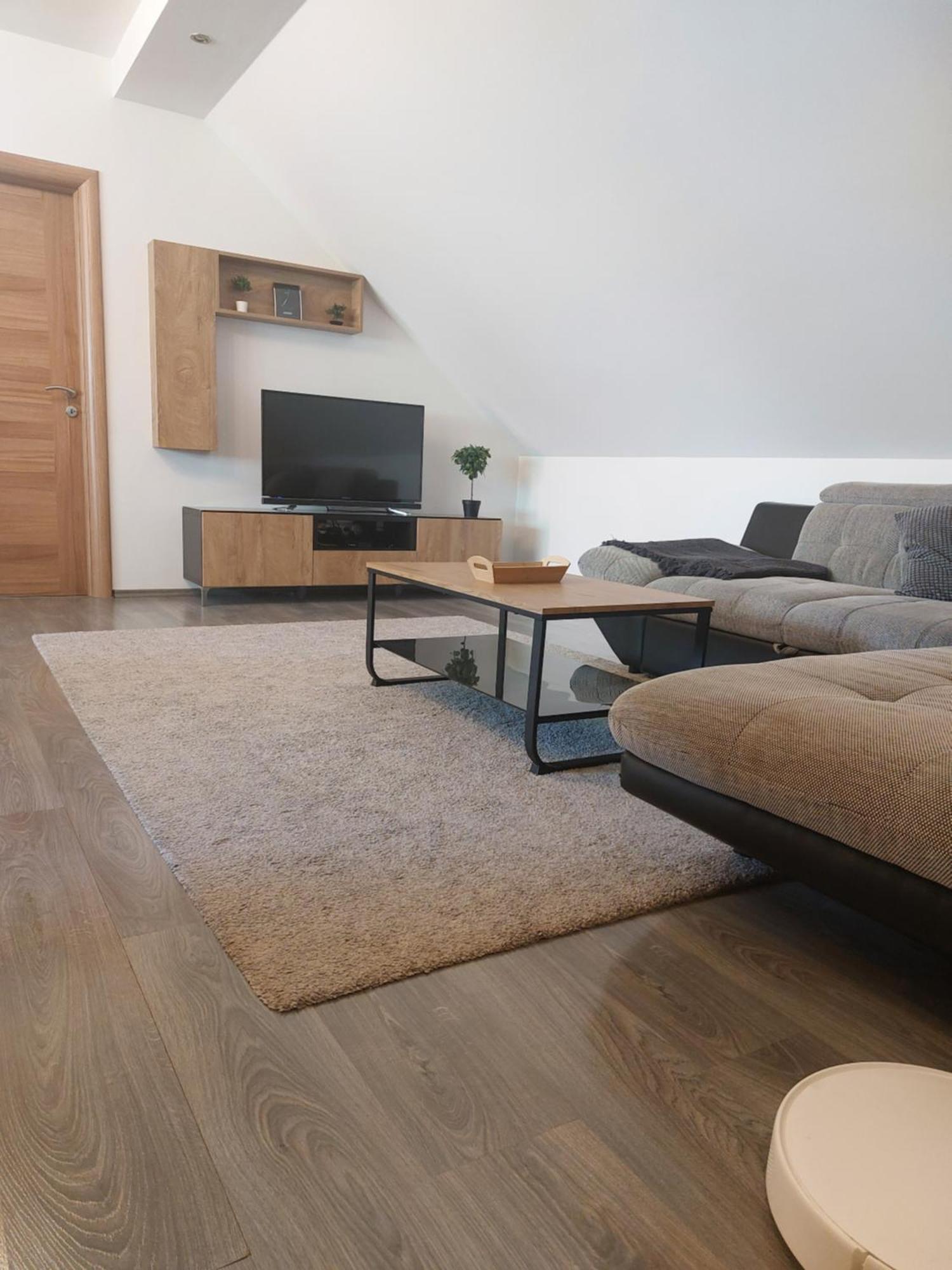 Apartment Cedar Zagreb Airport - Velika Gorica Scitarjevo Exteriör bild