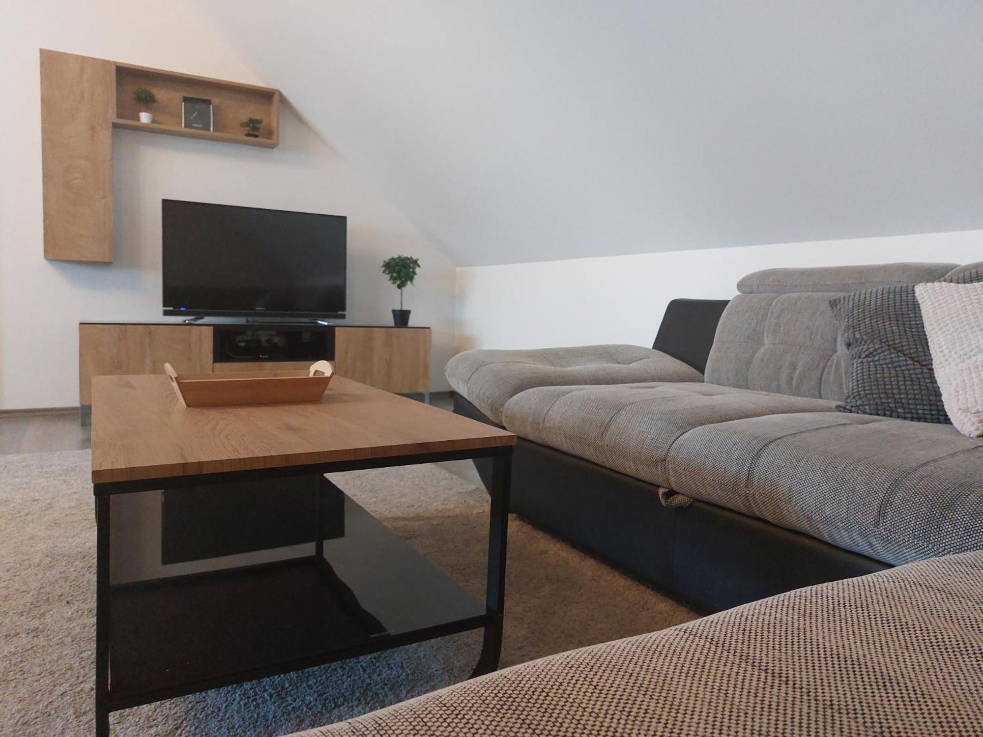 Apartment Cedar Zagreb Airport - Velika Gorica Scitarjevo Exteriör bild